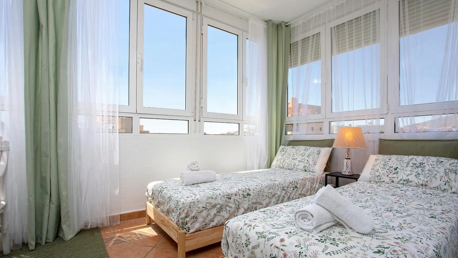 Seaview Torres Playamar Apartment Torremolinos