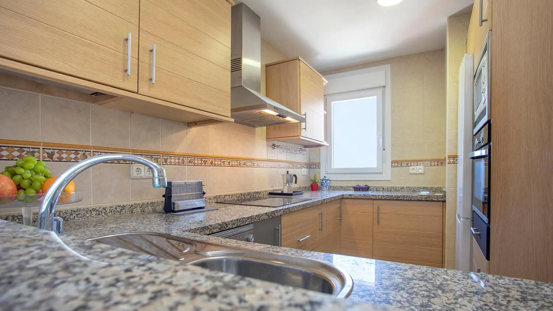 Seaview Torres Playamar Apartment Torremolinos
