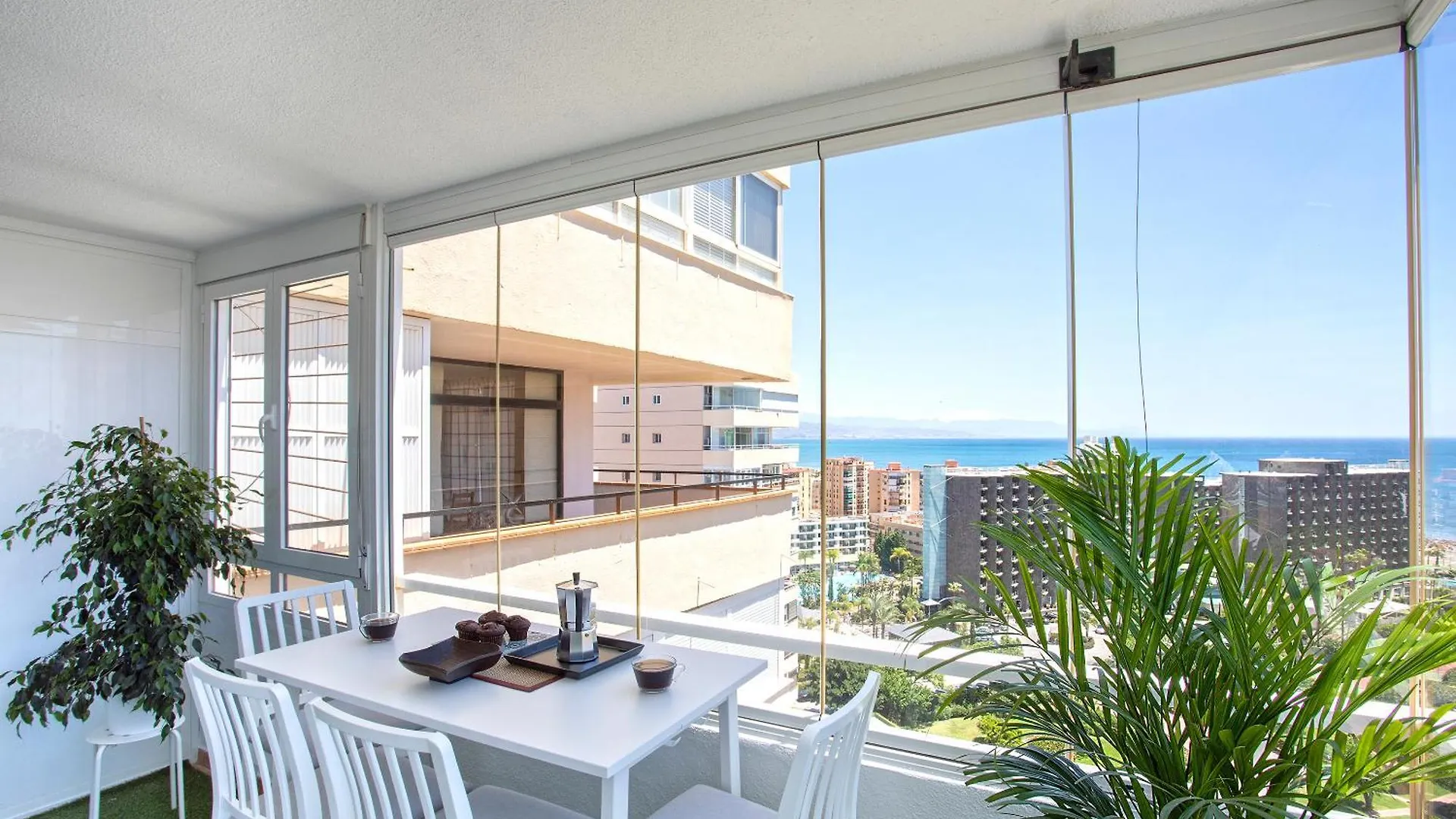 Seaview Torres Playamar Apartment Torremolinos